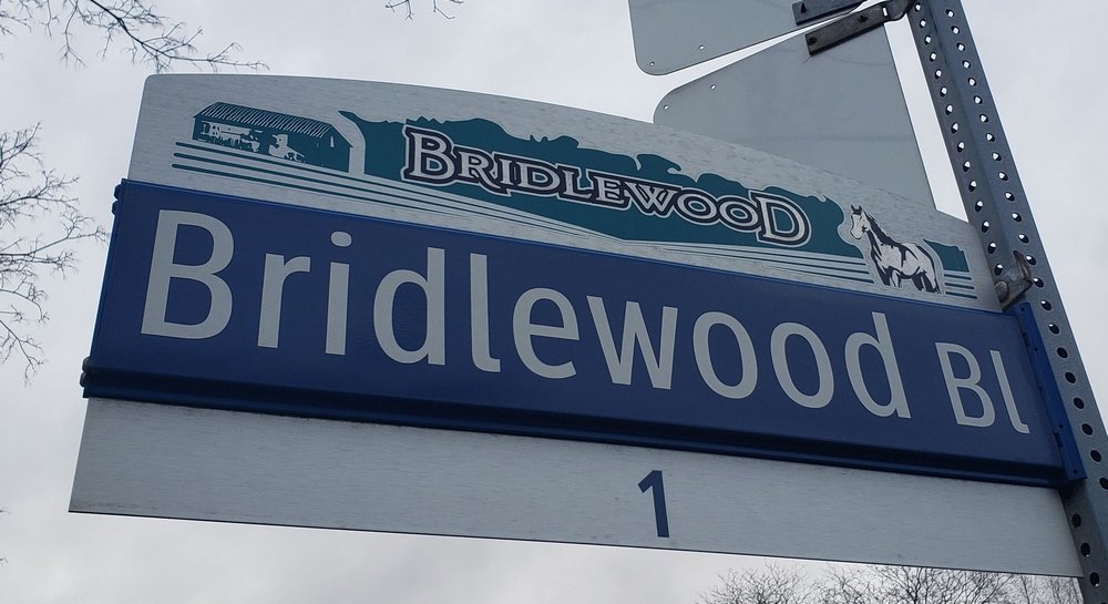 Bridlewood street sign